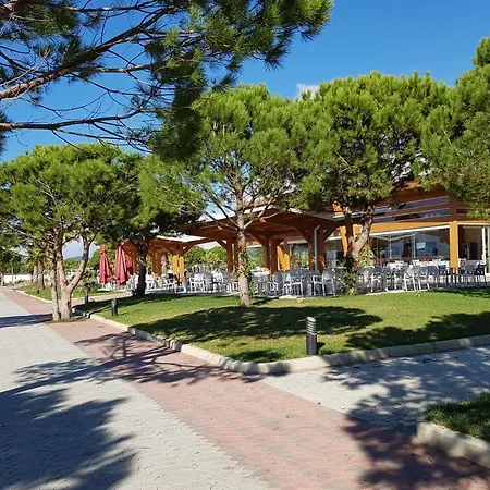 Adagio Apartment, Lura 3 - 092 Plazhi San Pietro